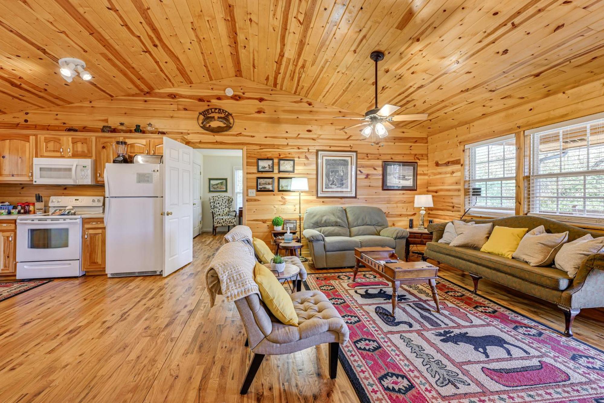 Pet-Friendly Mountain Cabin With Ramp Access! 克莱顿 外观 照片